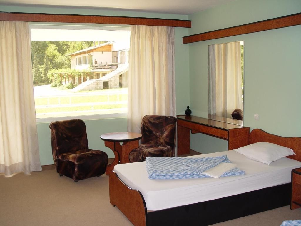 Family Hotel Gabrovo Extérieur photo
